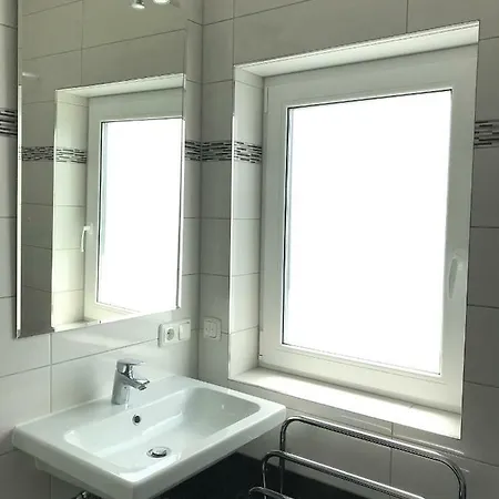 アパート Haus Sonnenschein Str 10 *