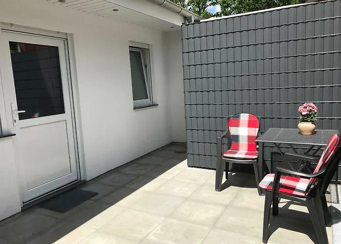 Haus Sonnenschein Str 10 * Timmendorfer Strand